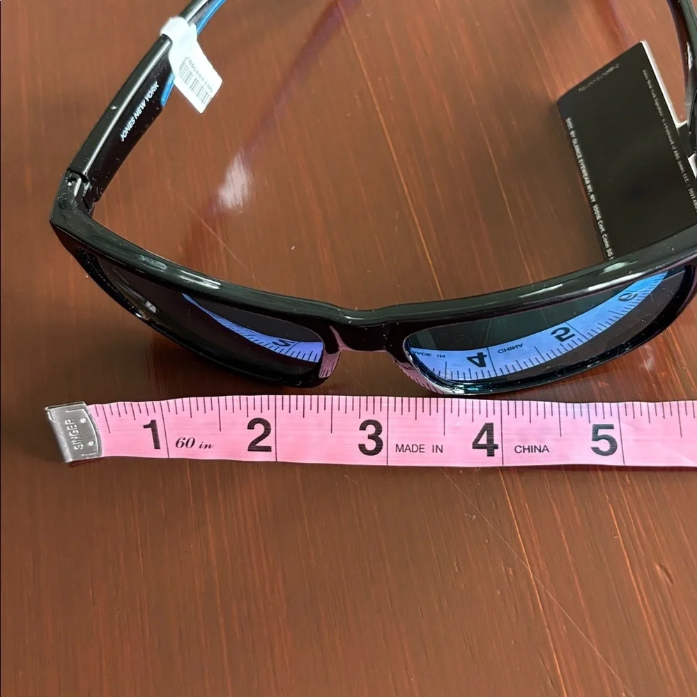 Jones New York Signature 100% UV protection,polarized,mirror lens,blue:black arm
